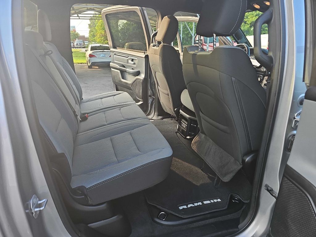2022 RAM 1500 Image 27