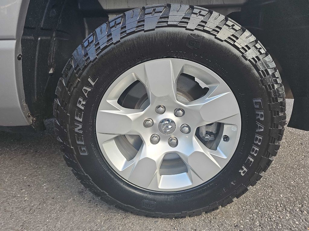 2022 RAM 1500 Image 36