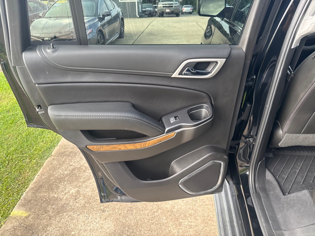 2019 GMC Yukon Image 17