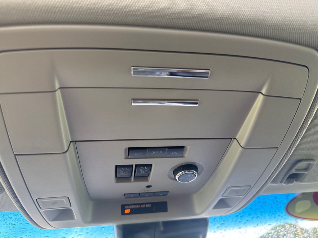 2019 GMC Yukon Image 33