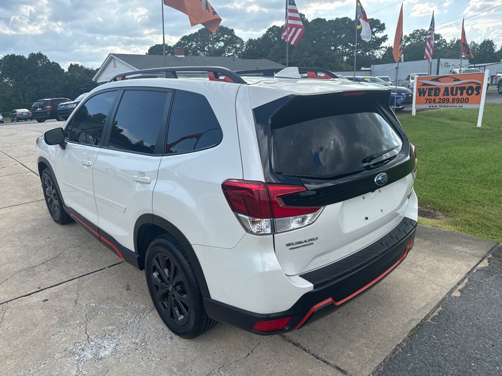 2021 Subaru Forester Image 10