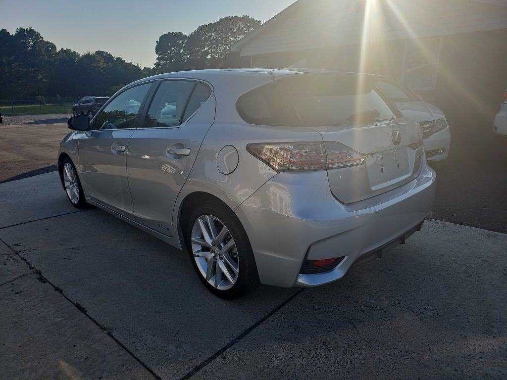 2016 Lexus CT Image 9