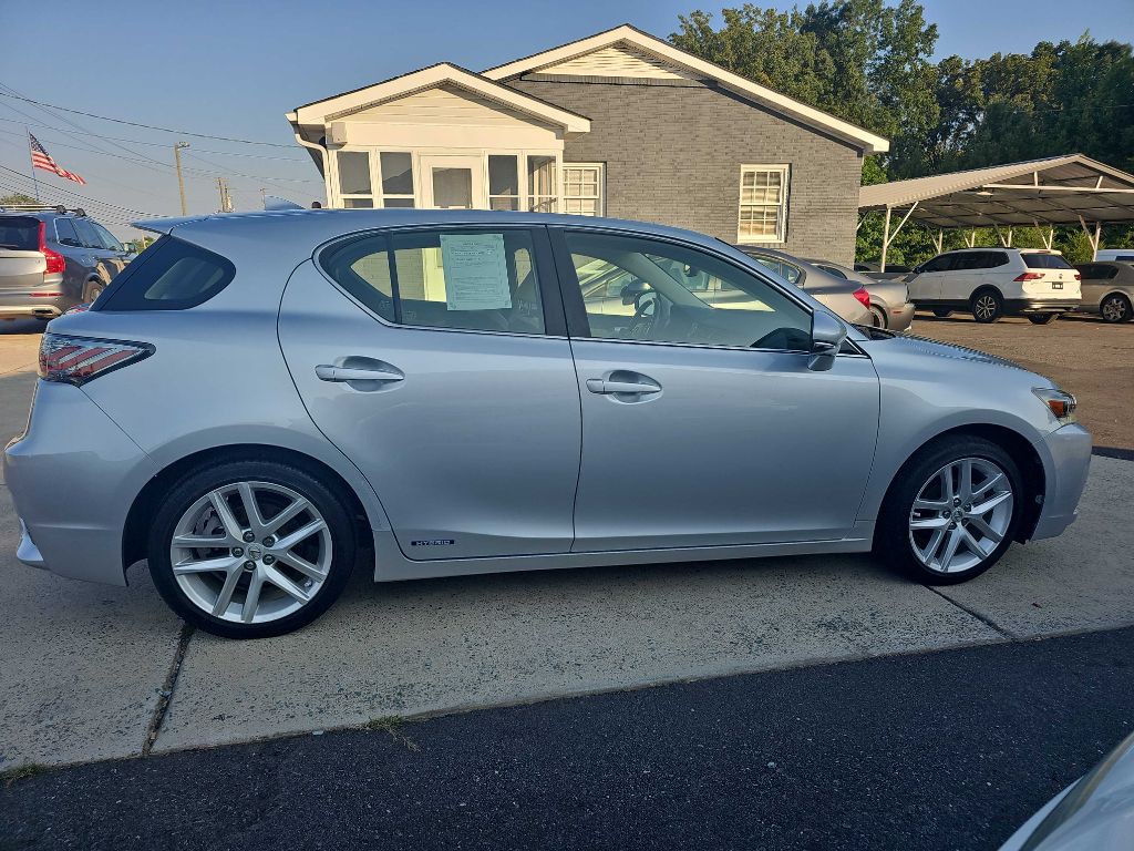 2016 Lexus CT Image 10