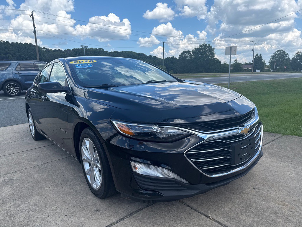 2020 Chevrolet Malibu Image 2