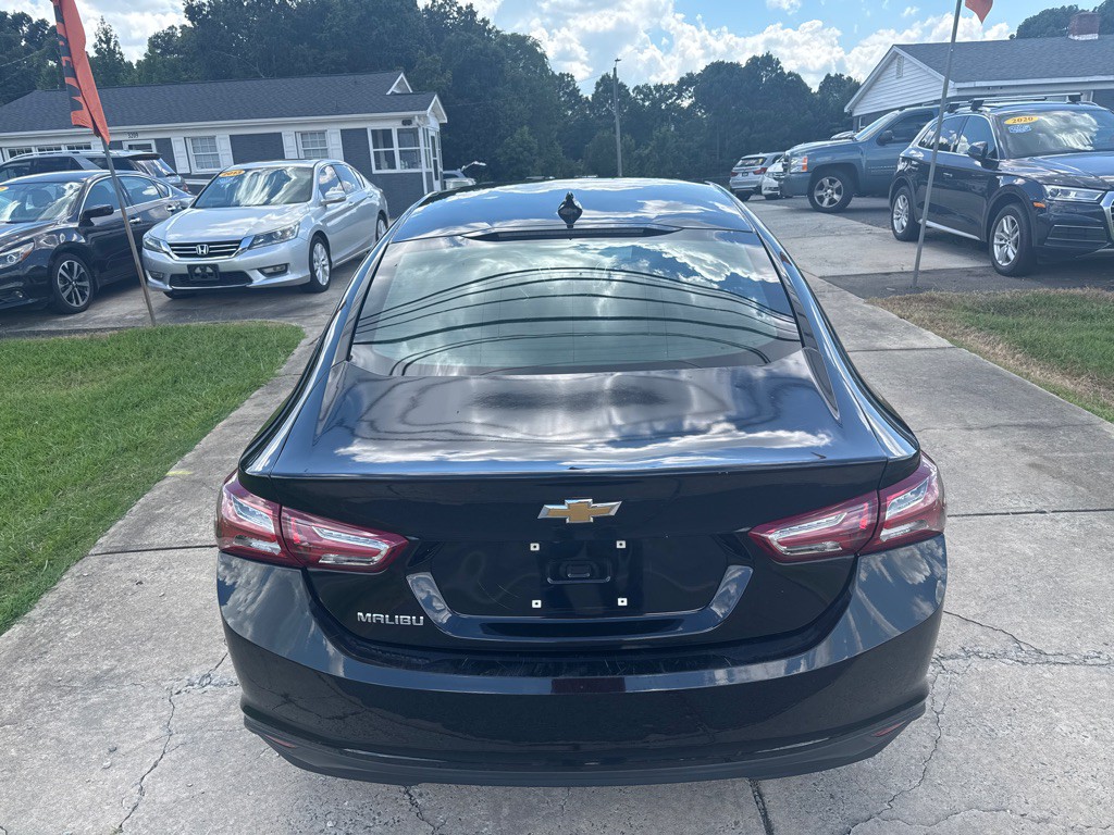 2020 Chevrolet Malibu Image 12
