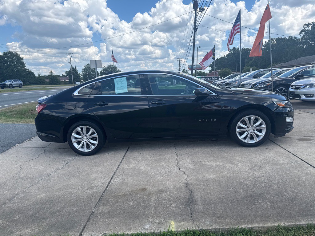 2020 Chevrolet Malibu Image 13