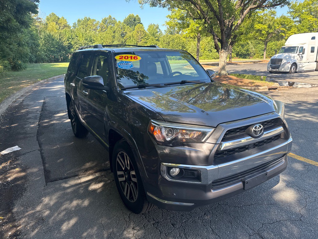 2016 Toyota 4Runner Image 4