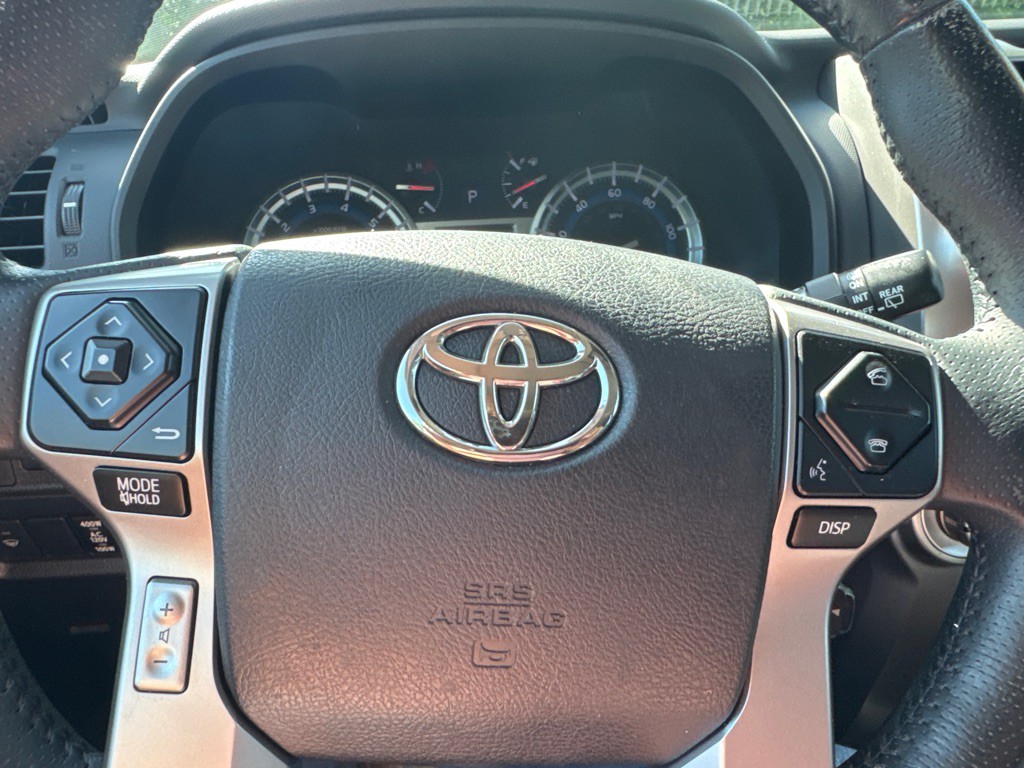 2016 Toyota 4Runner Image 21