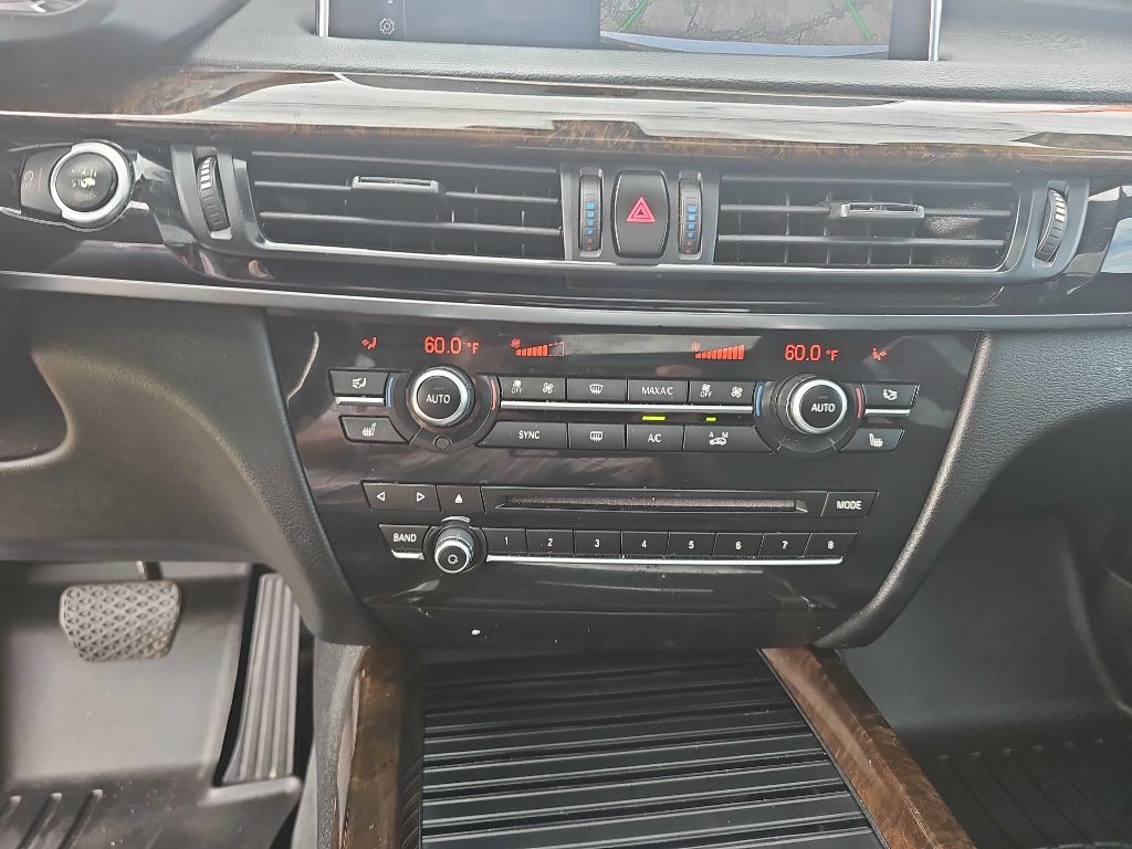 2017 BMW X5 Image 24