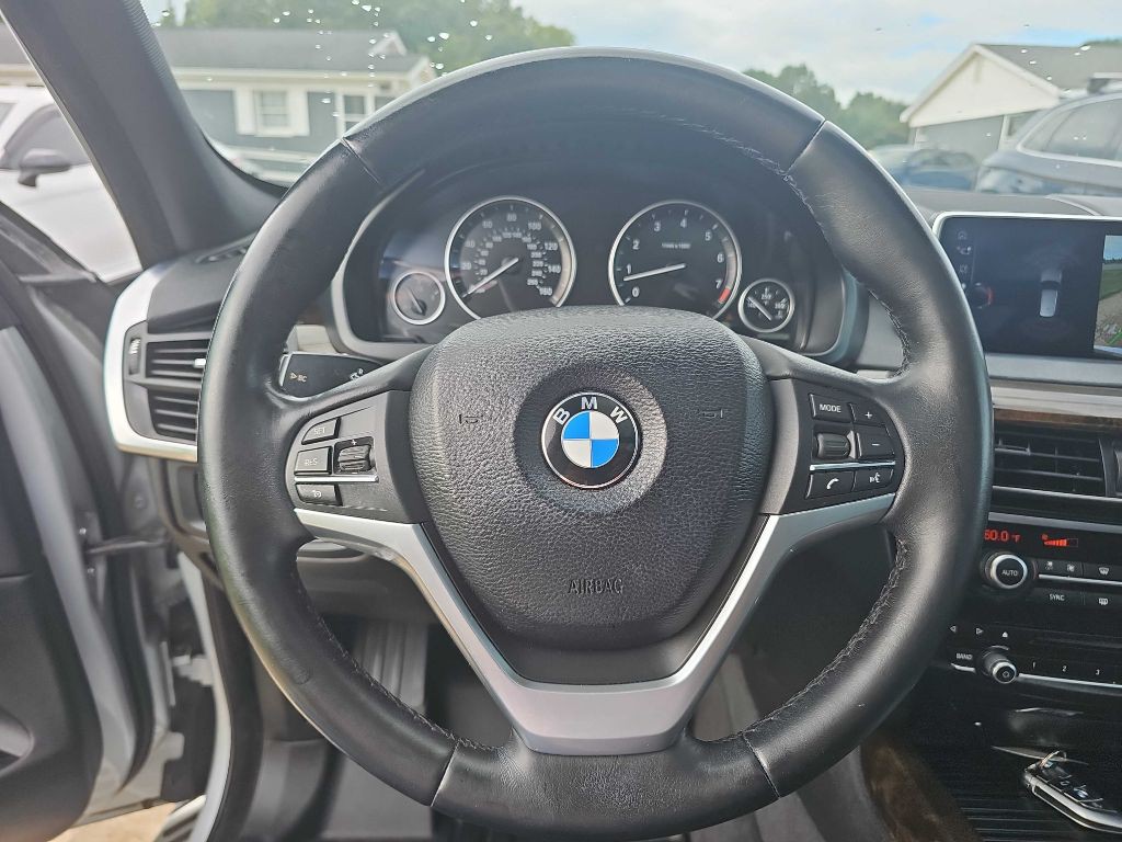 2017 BMW X5 Image 27