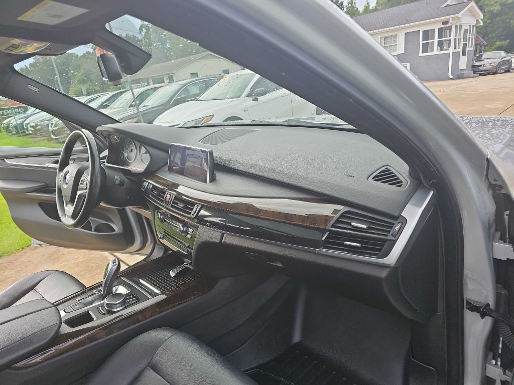 2017 BMW X5 Image 30