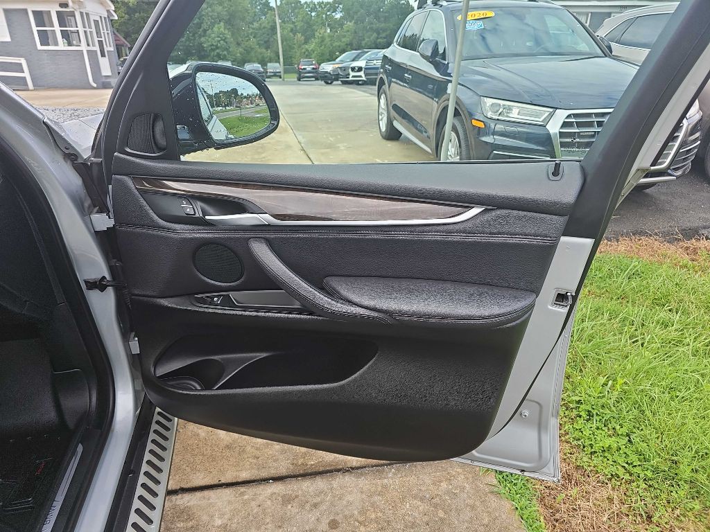2017 BMW X5 Image 35