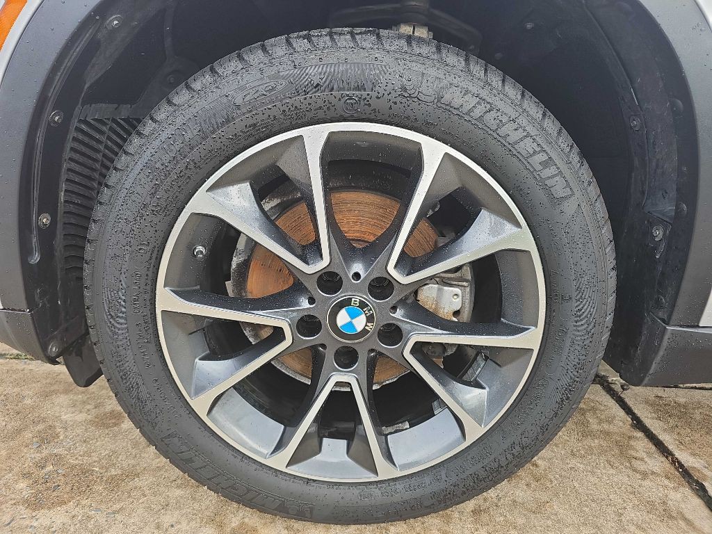 2017 BMW X5 Image 41