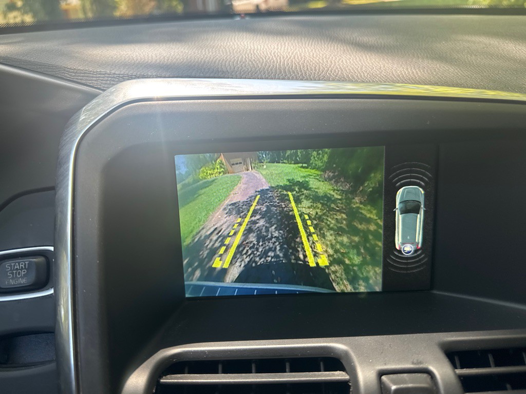 2017 Volvo XC60 Image 29