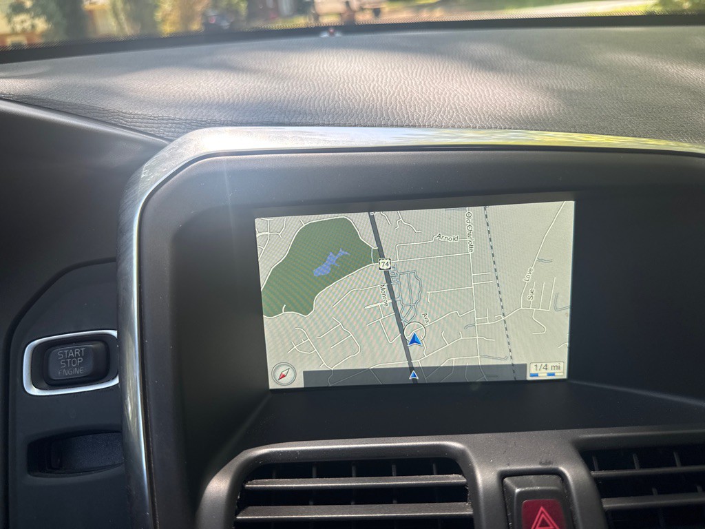 2017 Volvo XC60 Image 30