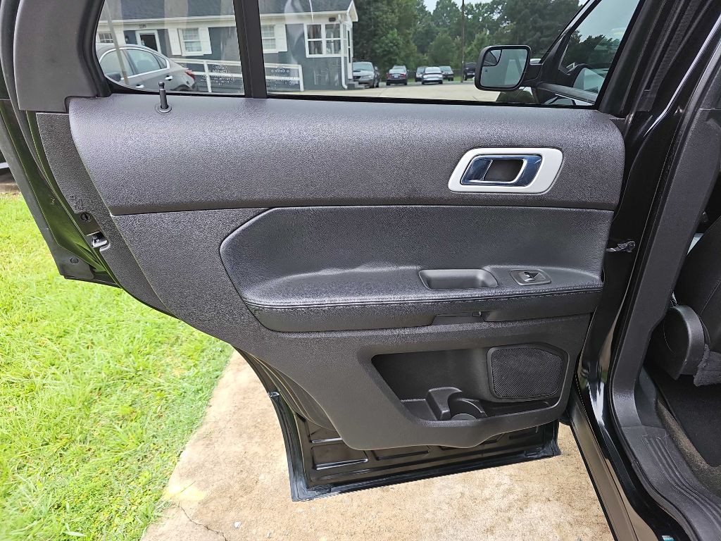 2013 Ford Explorer Image 38