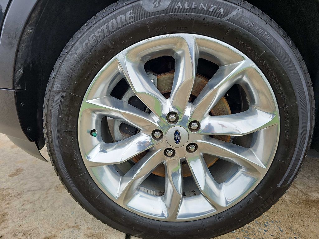 2013 Ford Explorer Image 39
