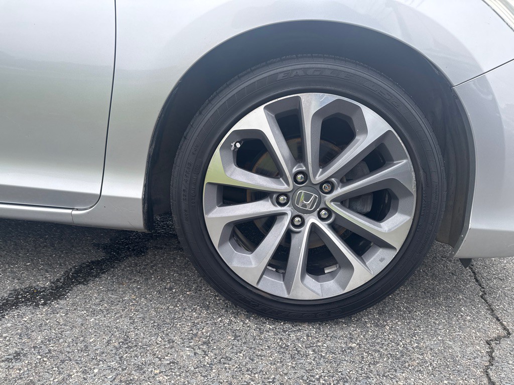 2014 Honda Accord Image 32