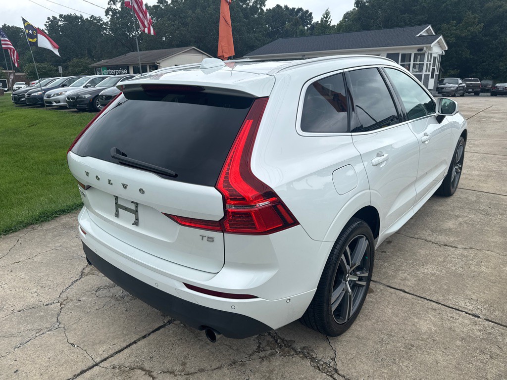 2019 Volvo XC60 Image 11