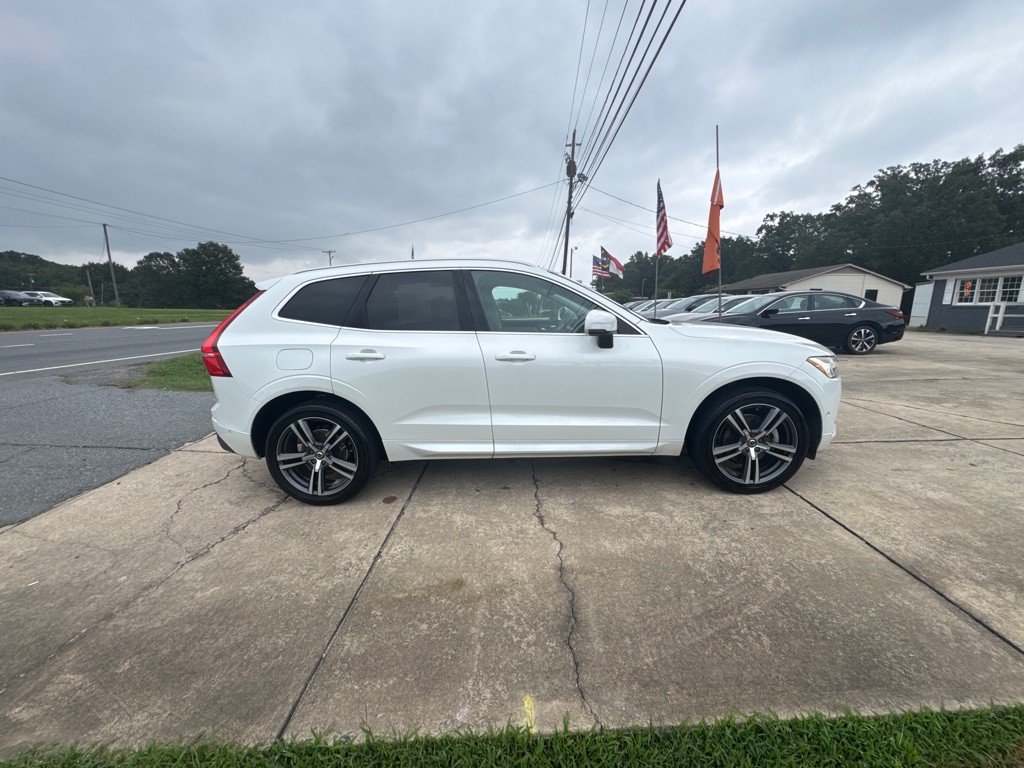 2019 Volvo XC60 Image 13
