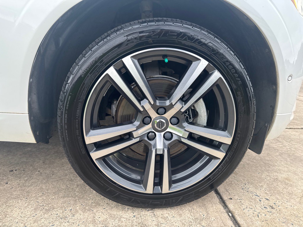 2019 Volvo XC60 Image 36