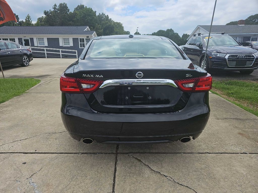 2017 Nissan Maxima Image 12