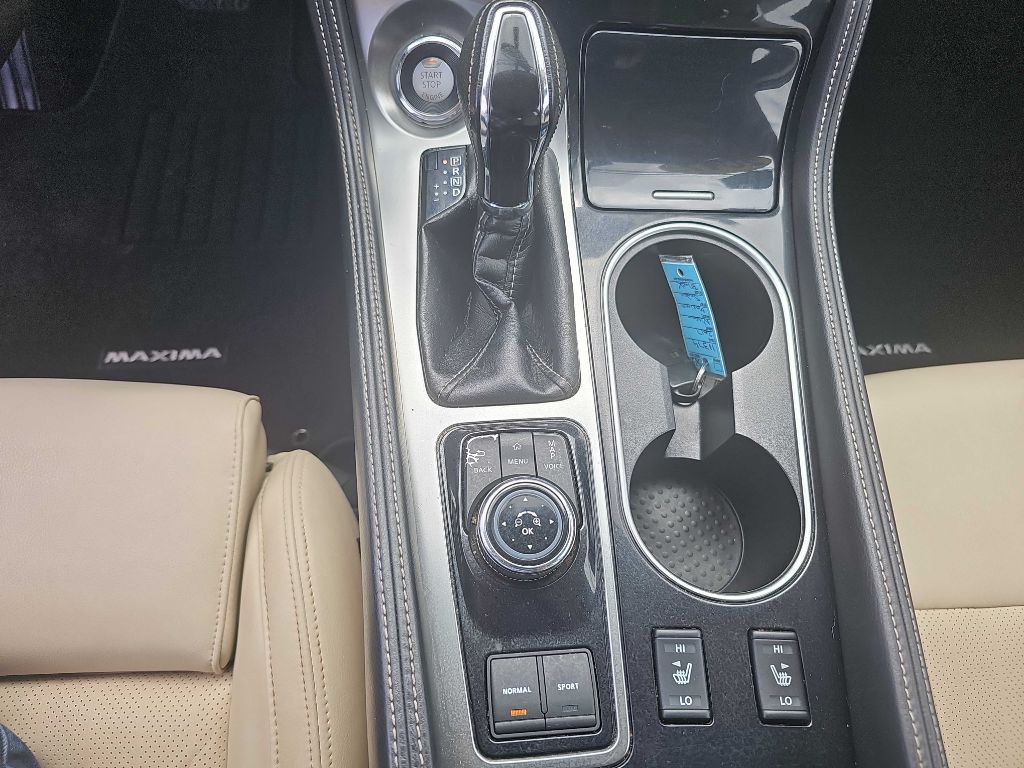 2017 Nissan Maxima Image 24