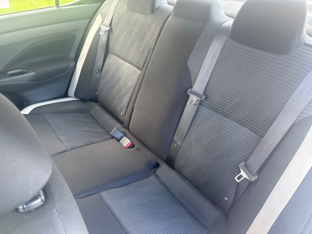 2021 Nissan Versa Image 22