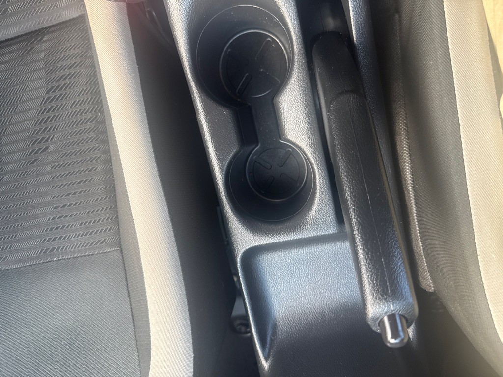 2021 Nissan Versa Image 30