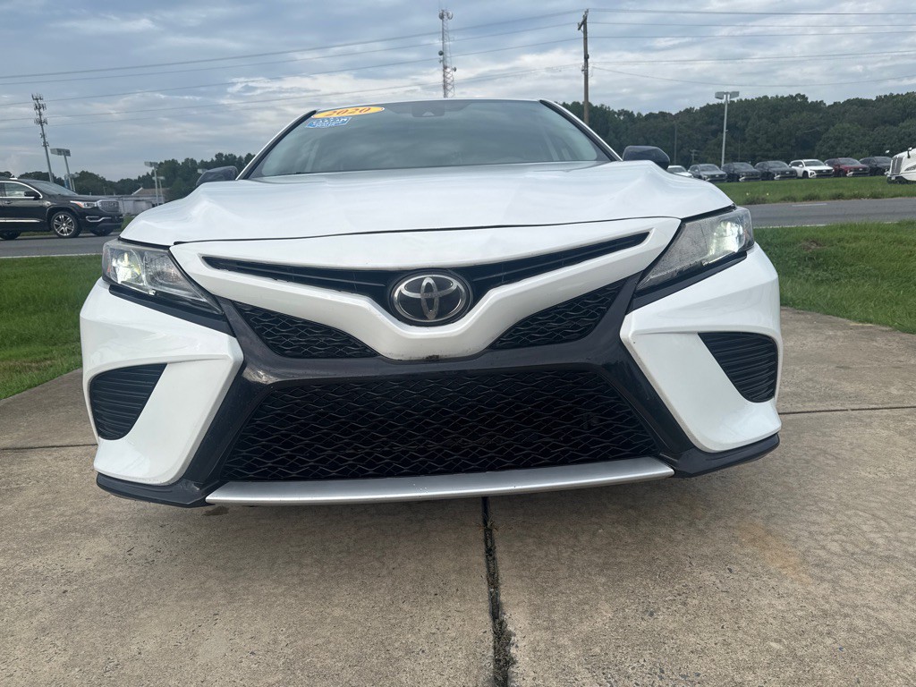2020 Toyota Camry Image 3
