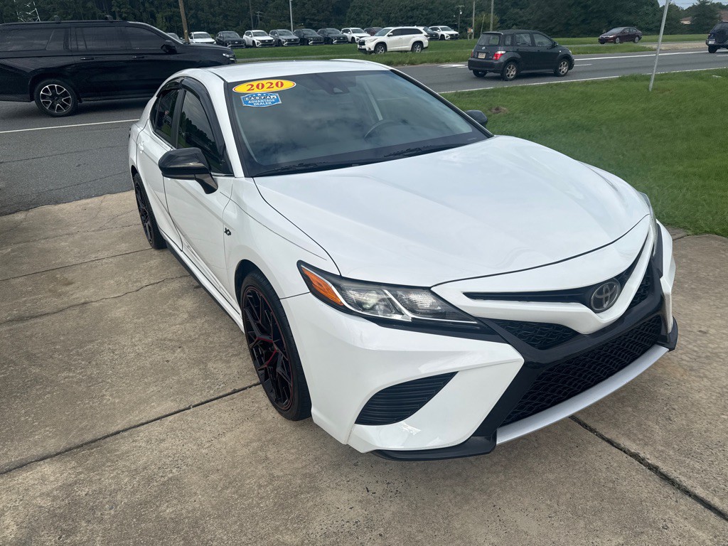 2020 Toyota Camry Image 4