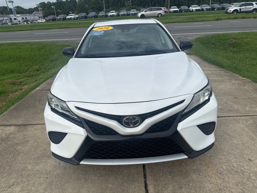 2020 Toyota Camry Image 6