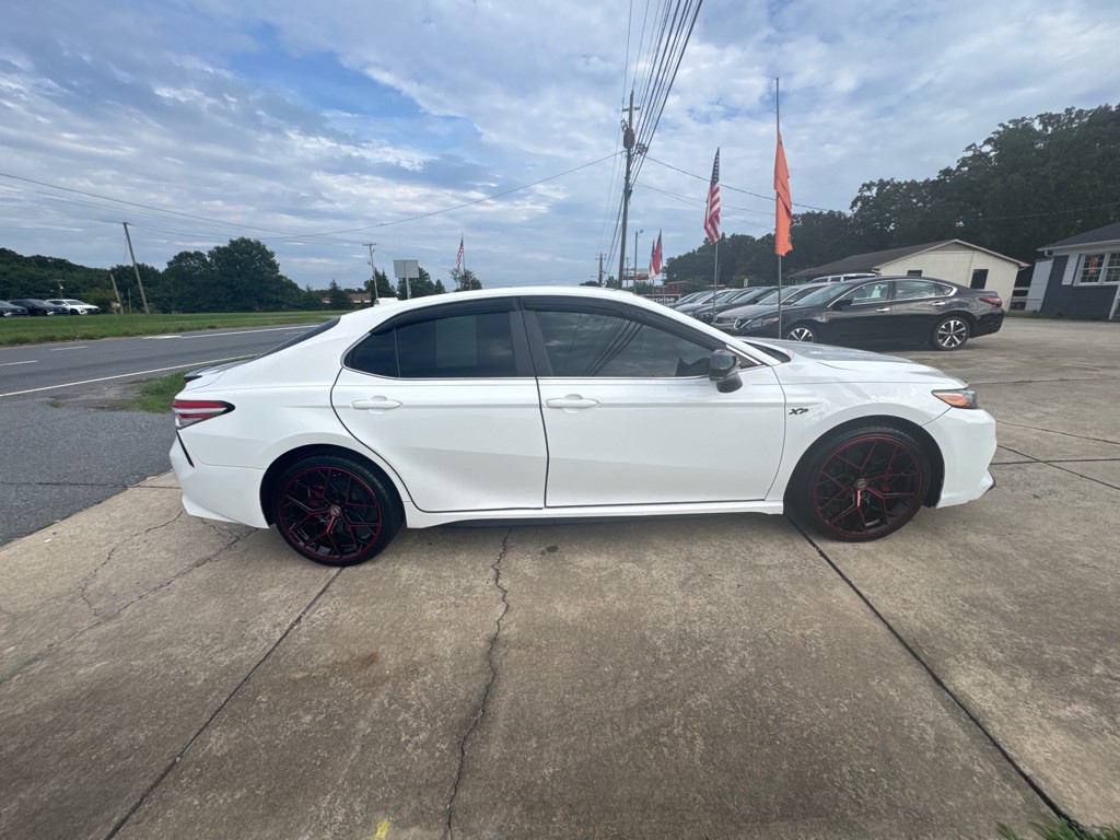 2020 Toyota Camry Image 13