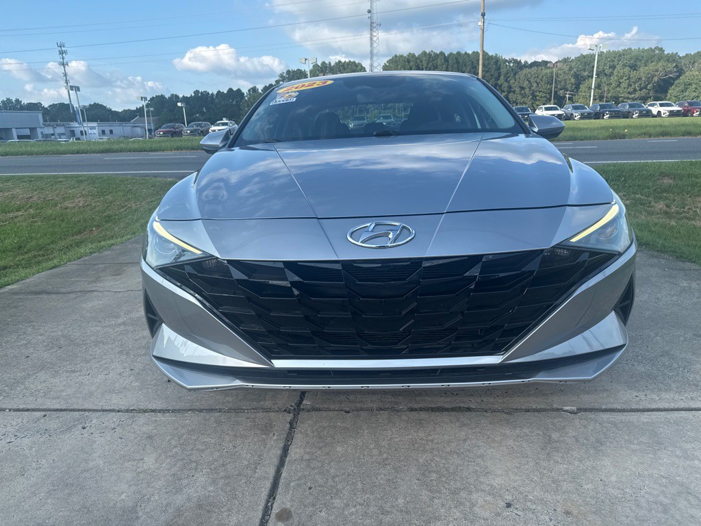 2023 Hyundai Elantra Image 6