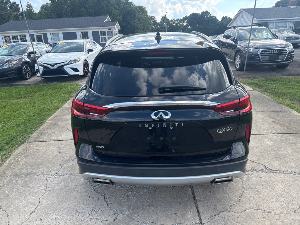 2019 INFINITI QX50 Image 9
