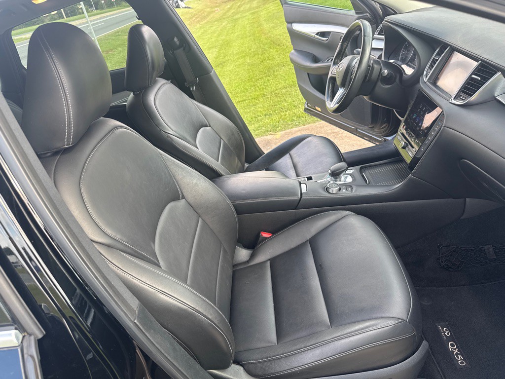 2019 INFINITI QX50 Image 19