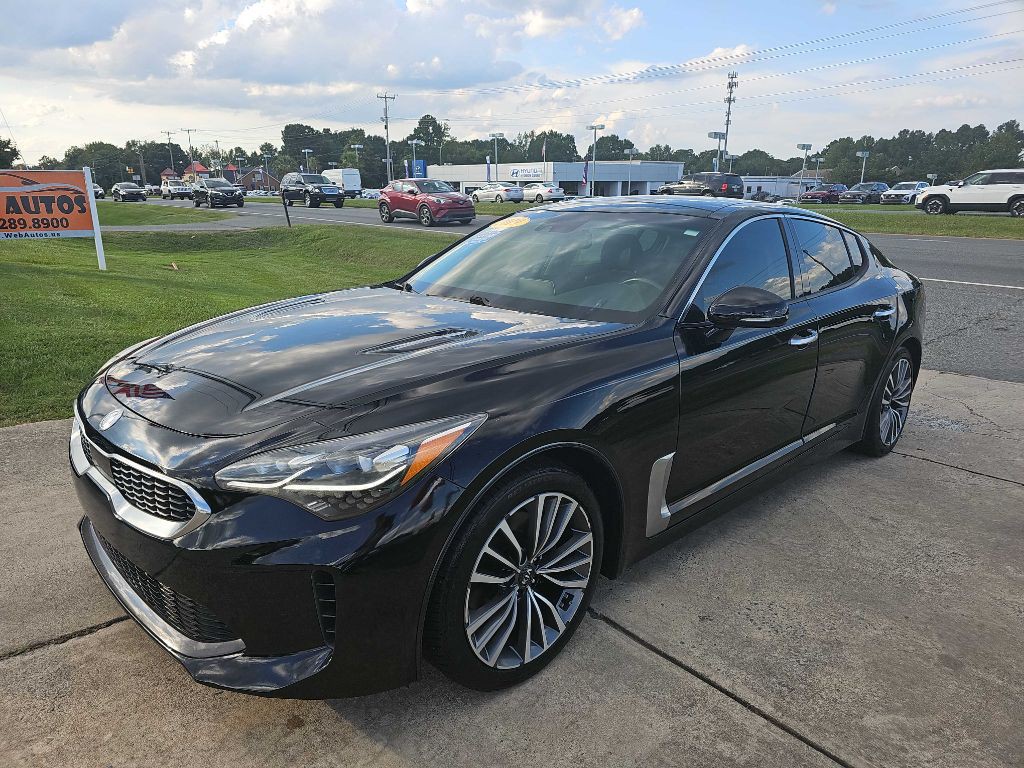 2019 Kia Stinger Image 1