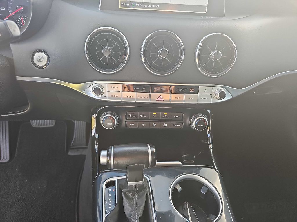 2019 Kia Stinger Image 10