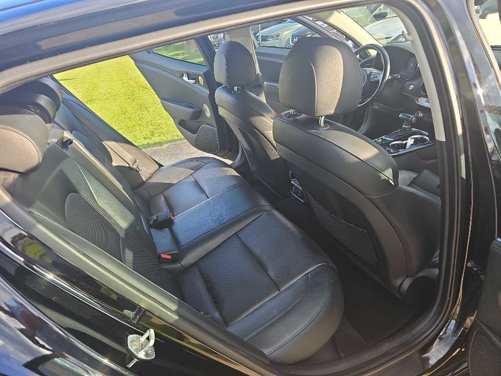2019 Kia Stinger Image 24