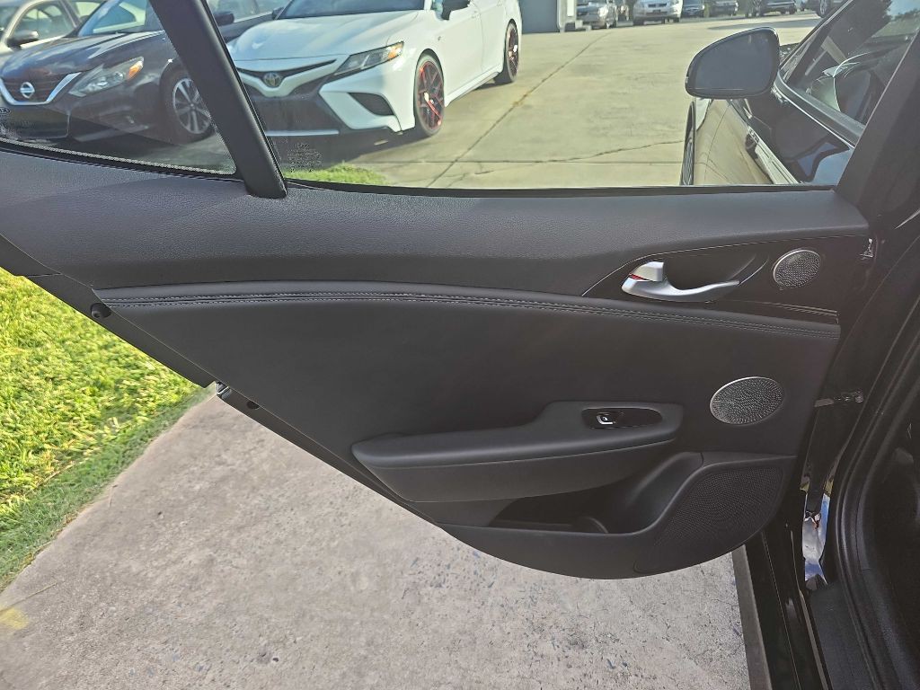 2019 Kia Stinger Image 32