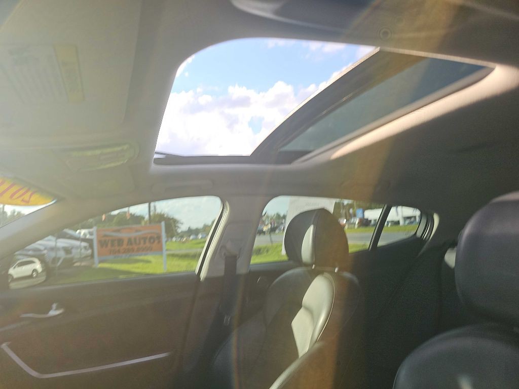 2019 Kia Stinger Image 39