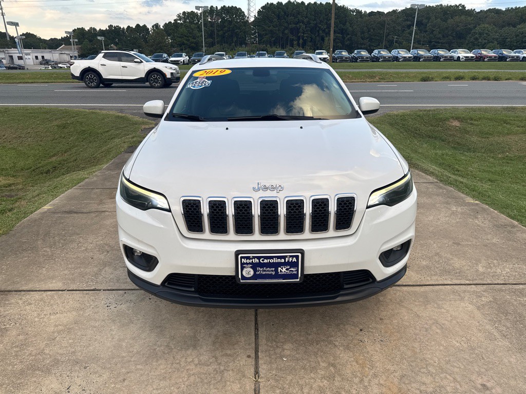 2019 Jeep Cherokee Image 3