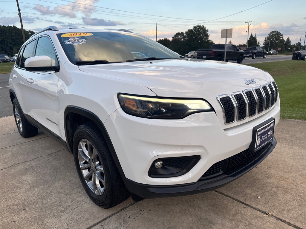 2019 Jeep Cherokee Image 5