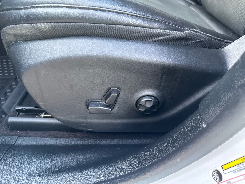 2019 Jeep Cherokee Image 20