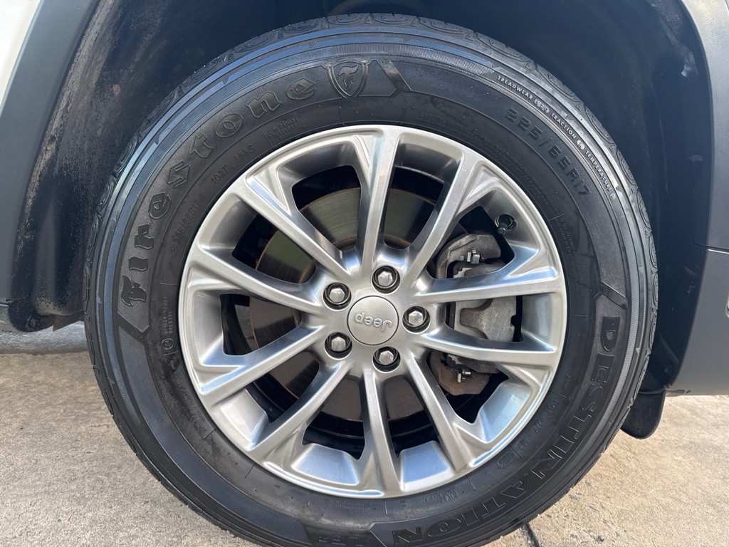 2019 Jeep Cherokee Image 36
