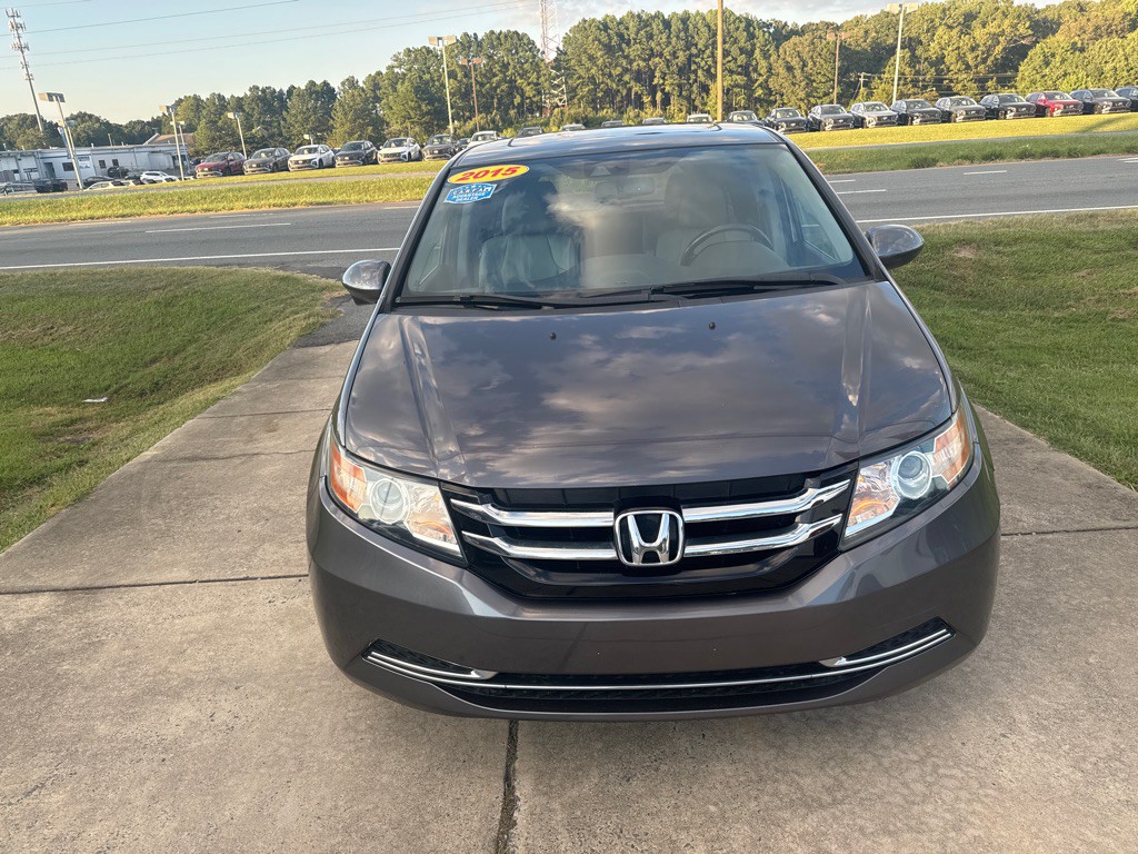 2015 Honda Odyssey Image 2