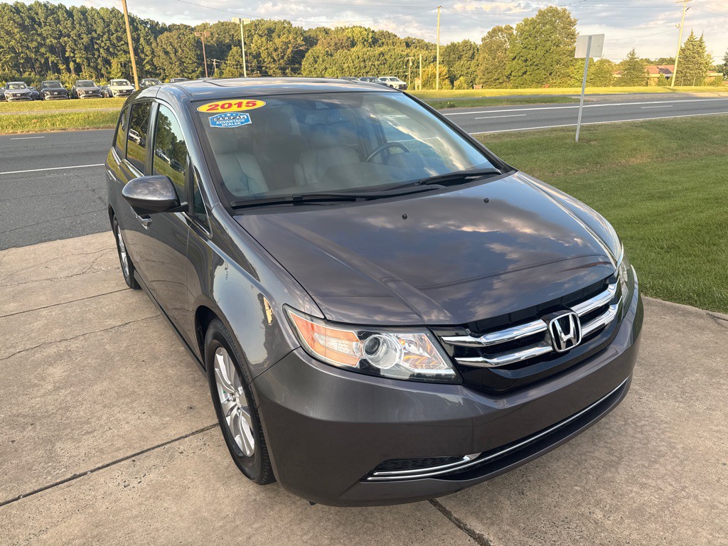 2015 Honda Odyssey Image 3