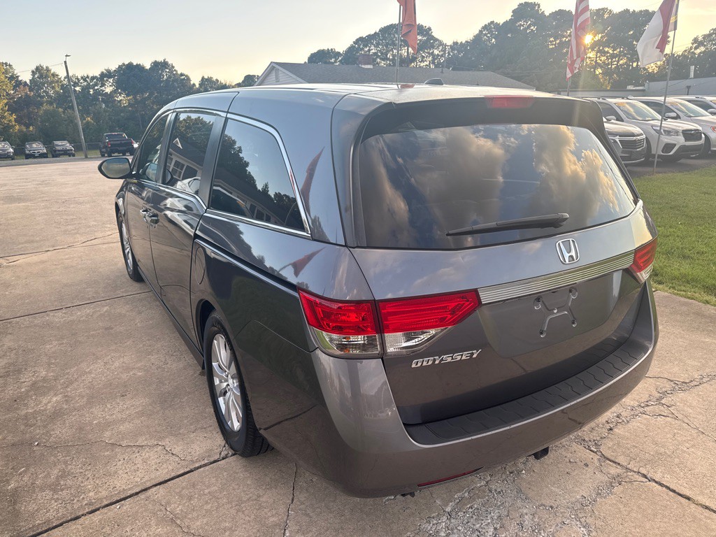 2015 Honda Odyssey Image 8