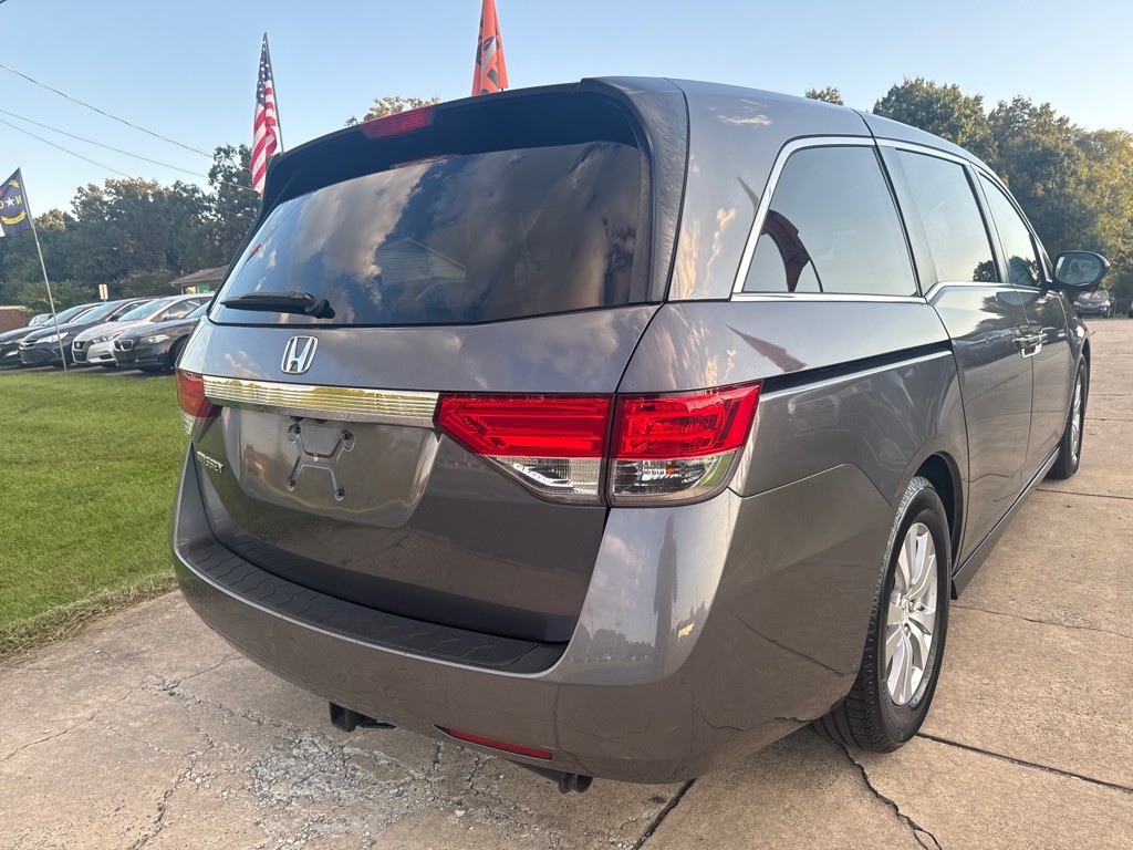 2015 Honda Odyssey Image 11