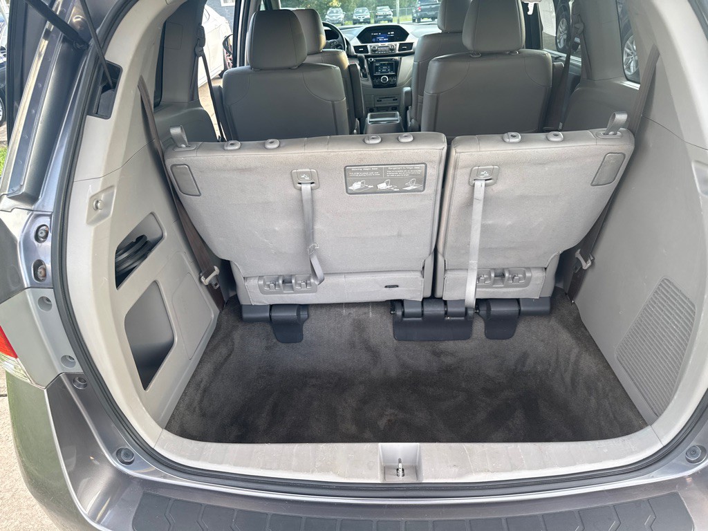 2015 Honda Odyssey Image 16